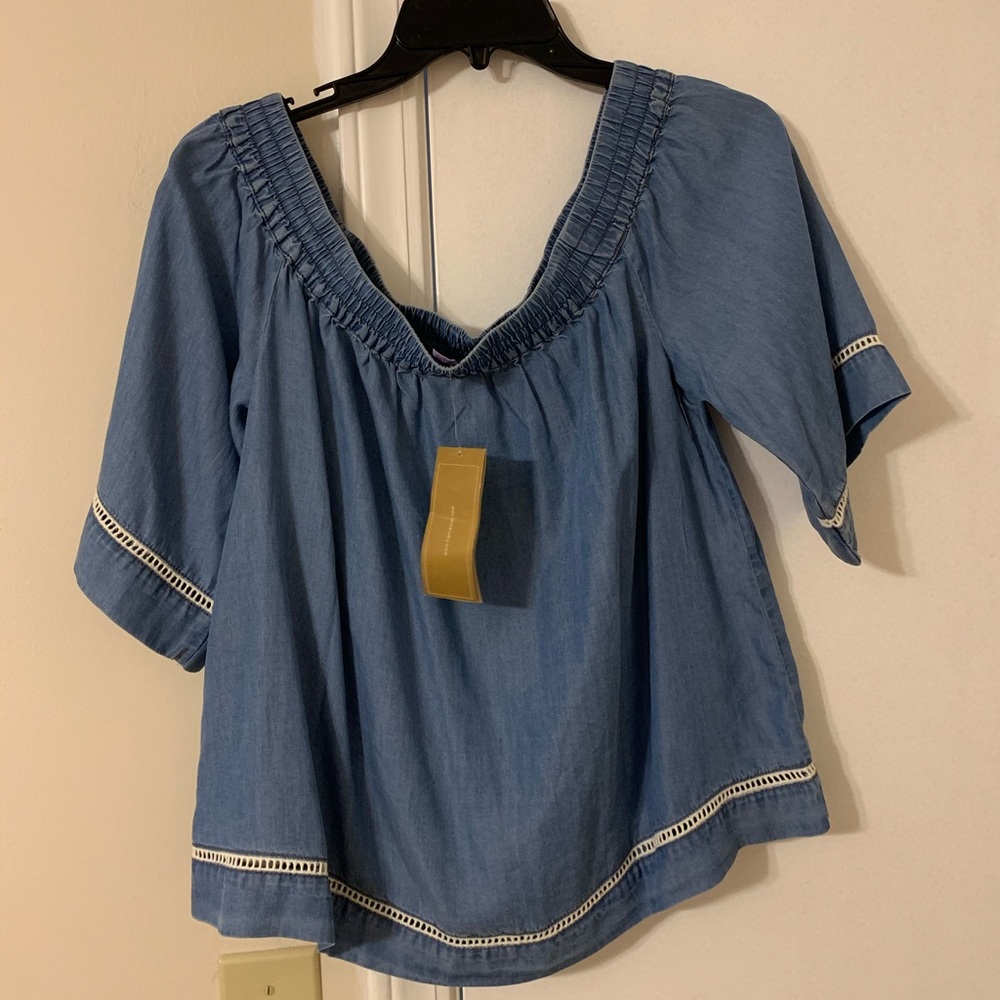Francesca’s top